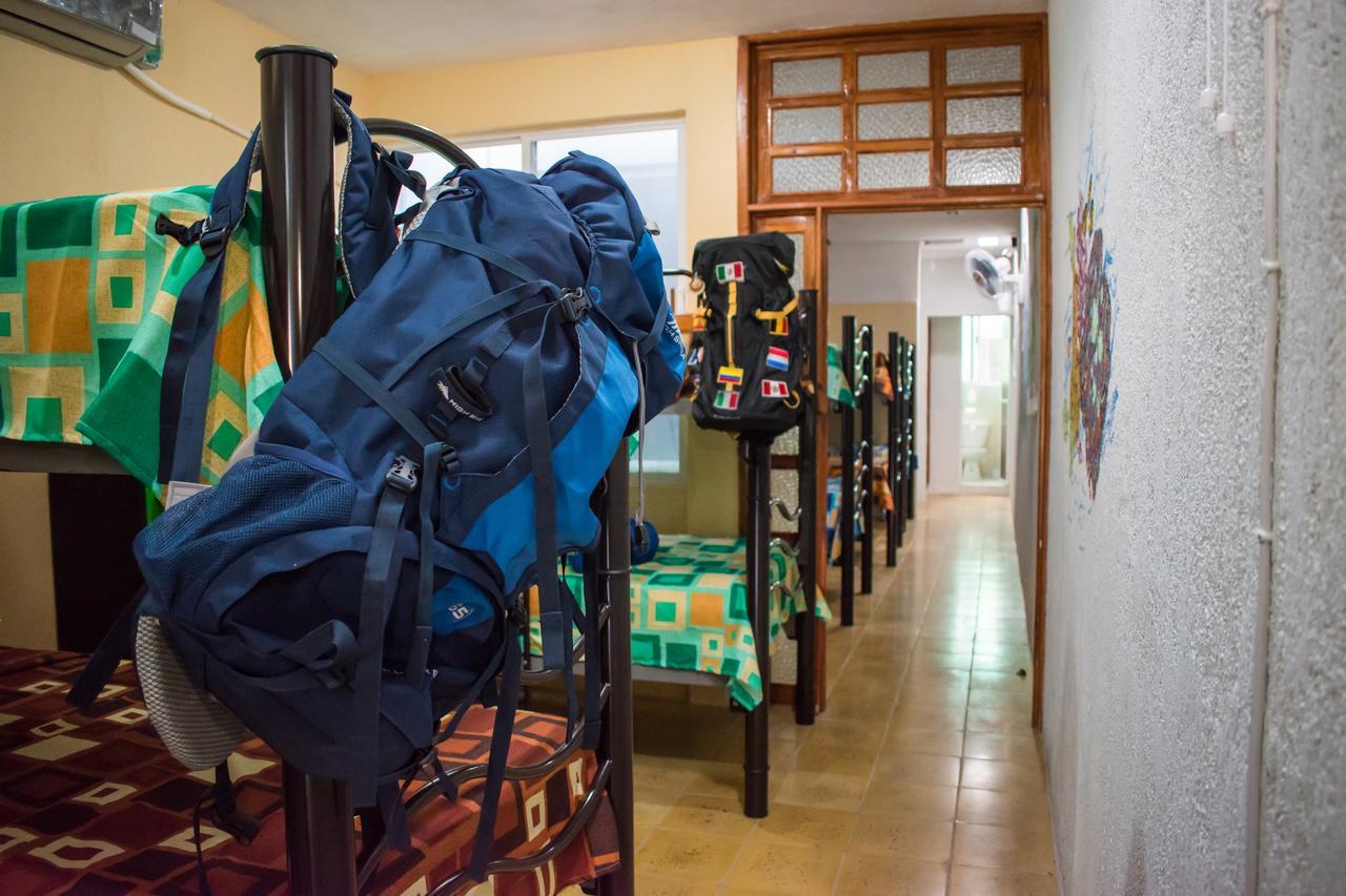 Hostel Aabilo'Ob Progreso  Exteriör bild