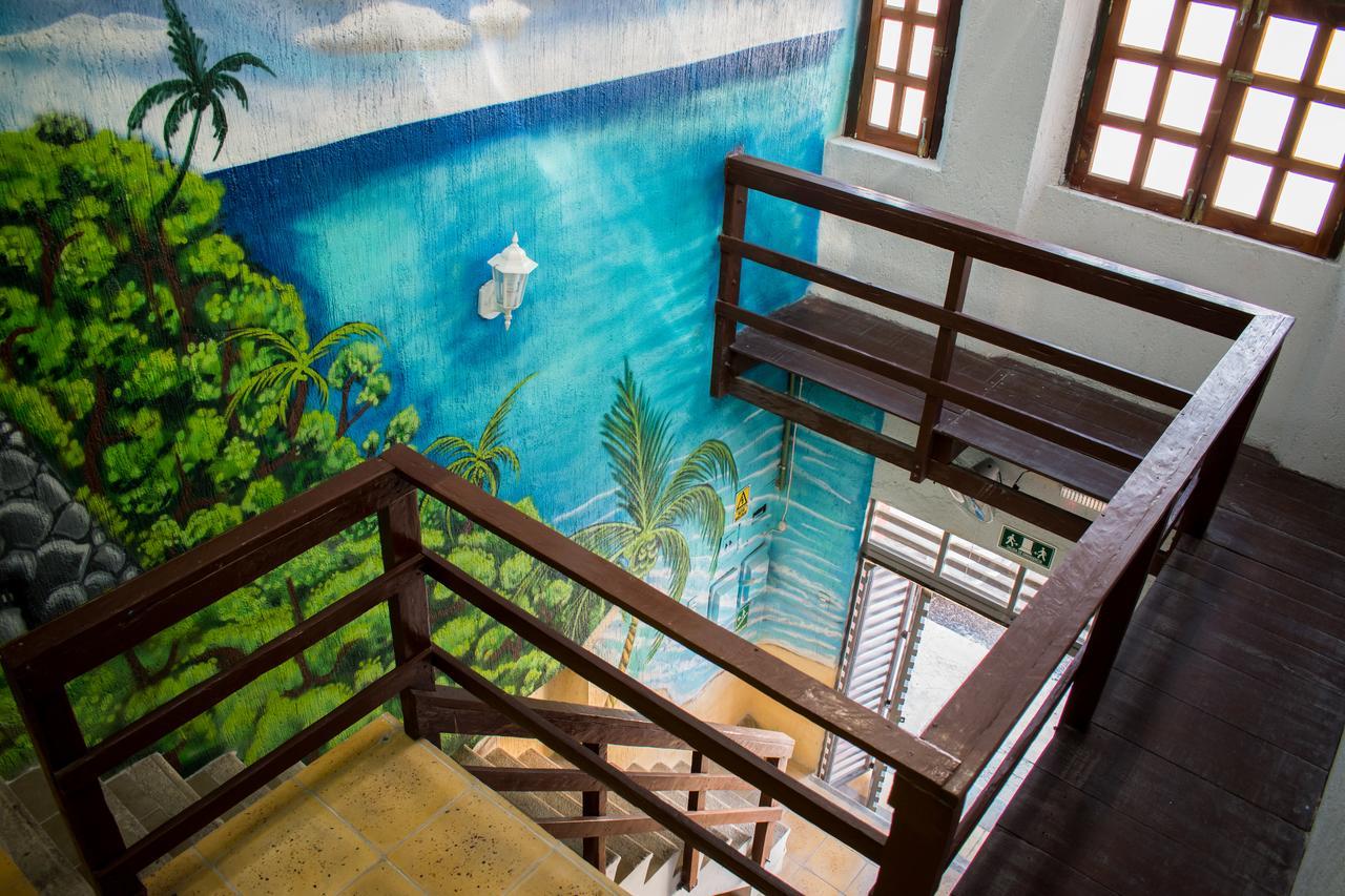 Hostel Aabilo'Ob Progreso  Exteriör bild