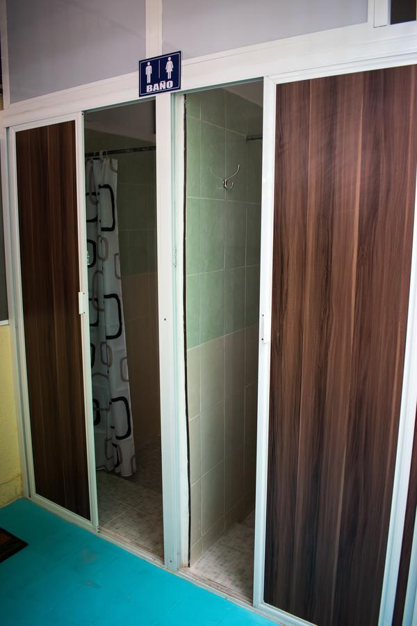 Hostel Aabilo'Ob Progreso  Exteriör bild